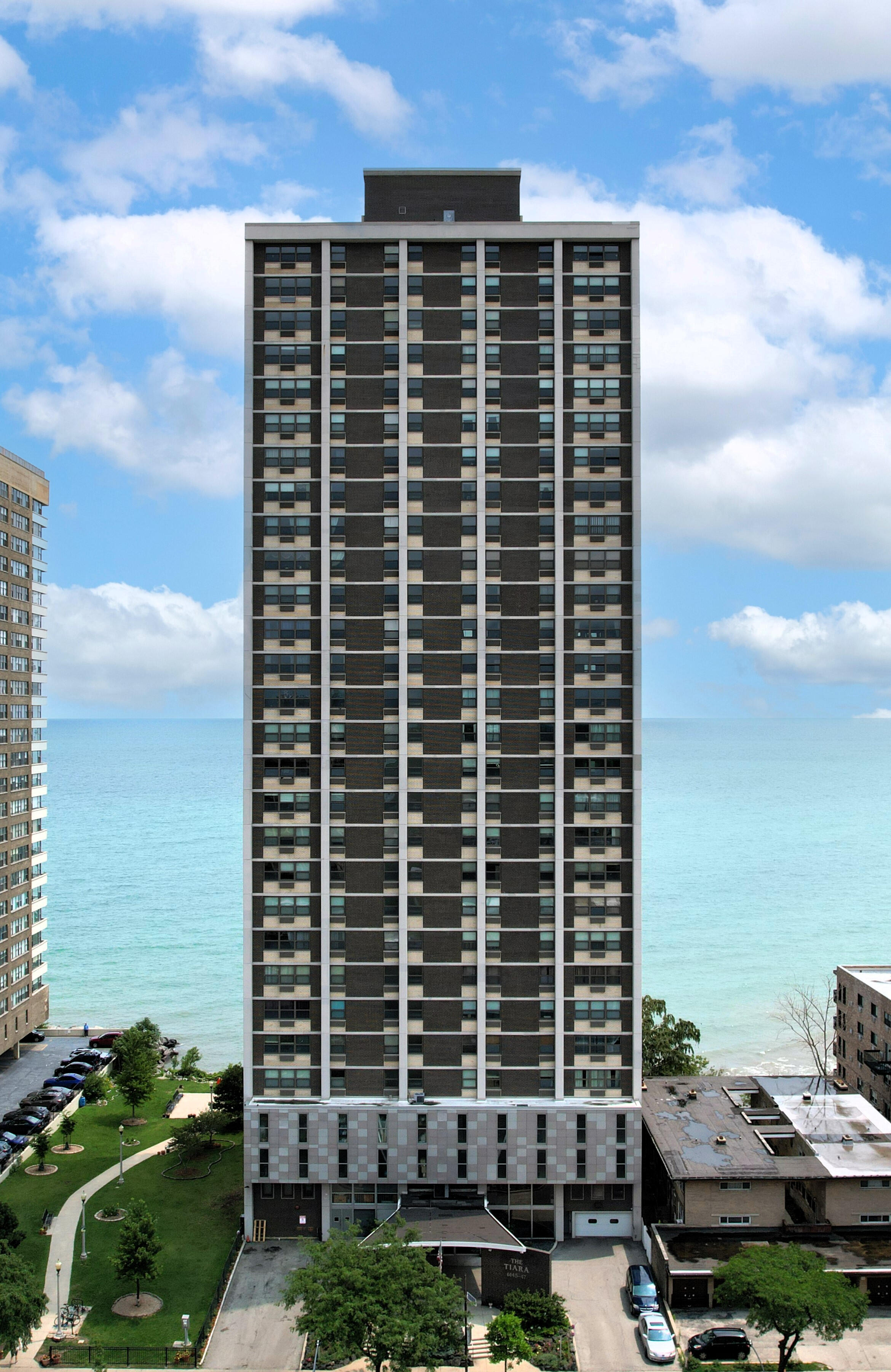 Lakefront High-Rise